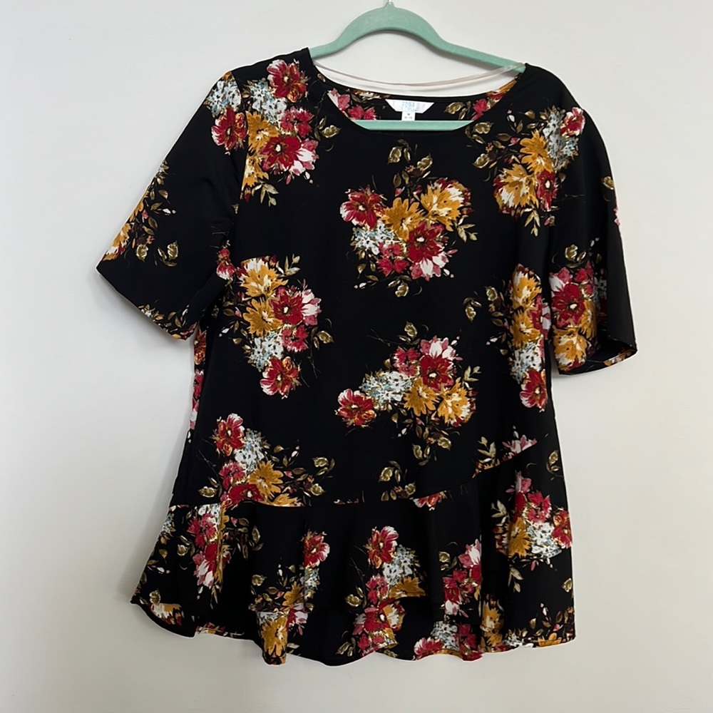 (M) Time & Tru Peplum Top